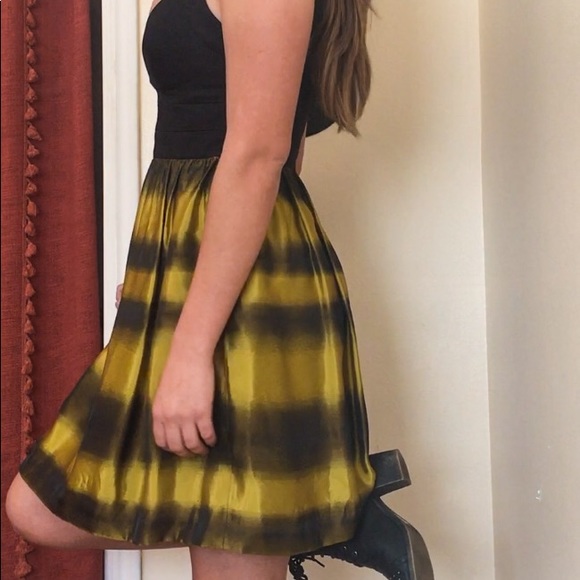 Ali Ro size 6 dress - Picture 5 of 5